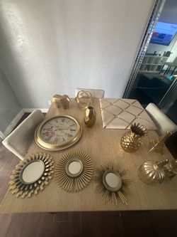 Gold house decorations