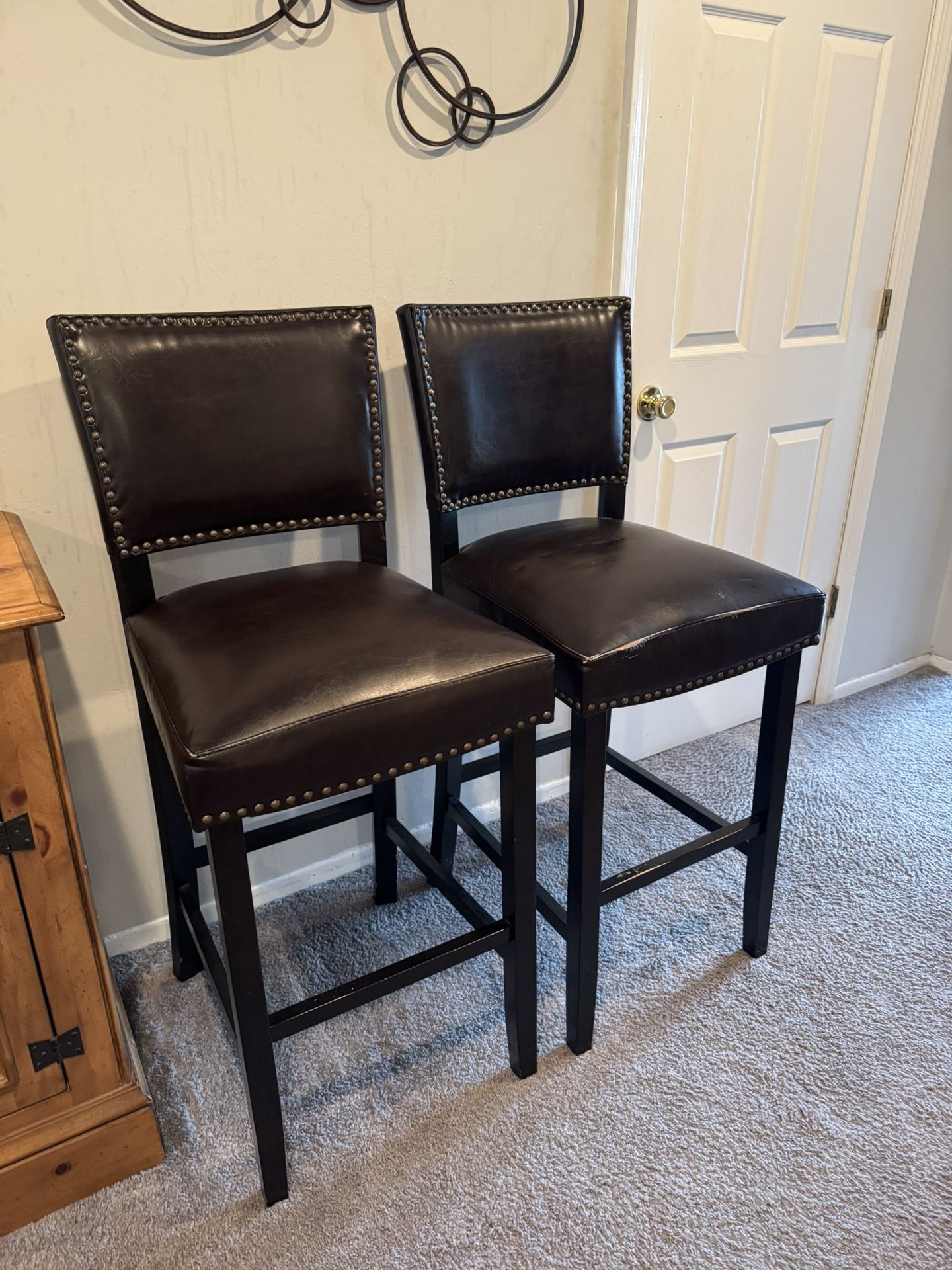 2 Bar Stools