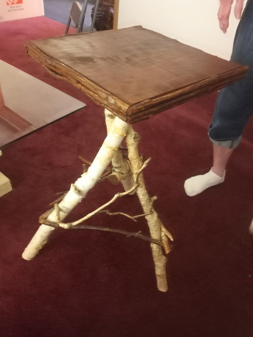 Wooden End Table FREE