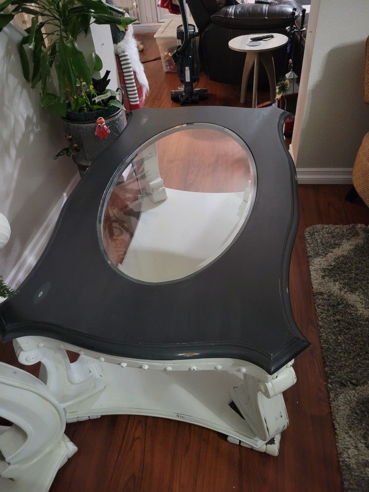 End Table and Coffee Table