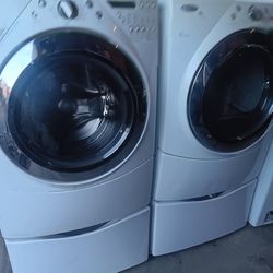 WHIRLPOOL WHACHER AND ELECTRIC DRYER 