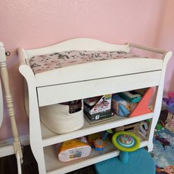Baby Changing Table 