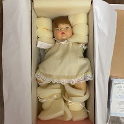 Tiny Thumbelina Doll - Vintage - Brand New - Still In Original Box