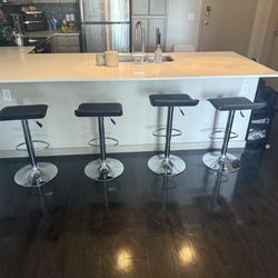 Stools - Adjustable Height (Sturdy)