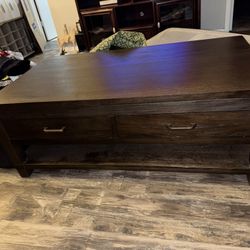 Coffee and End Table
