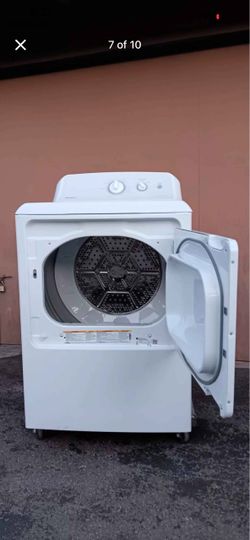 Hotpoint Electric Dryer, Great Condition