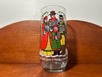 Quantity 1 - Vintage Pepsi 1984 Christmas Collection Glass Tumbler 6” x 2 5/8”