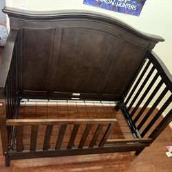 Crib/Day Bed