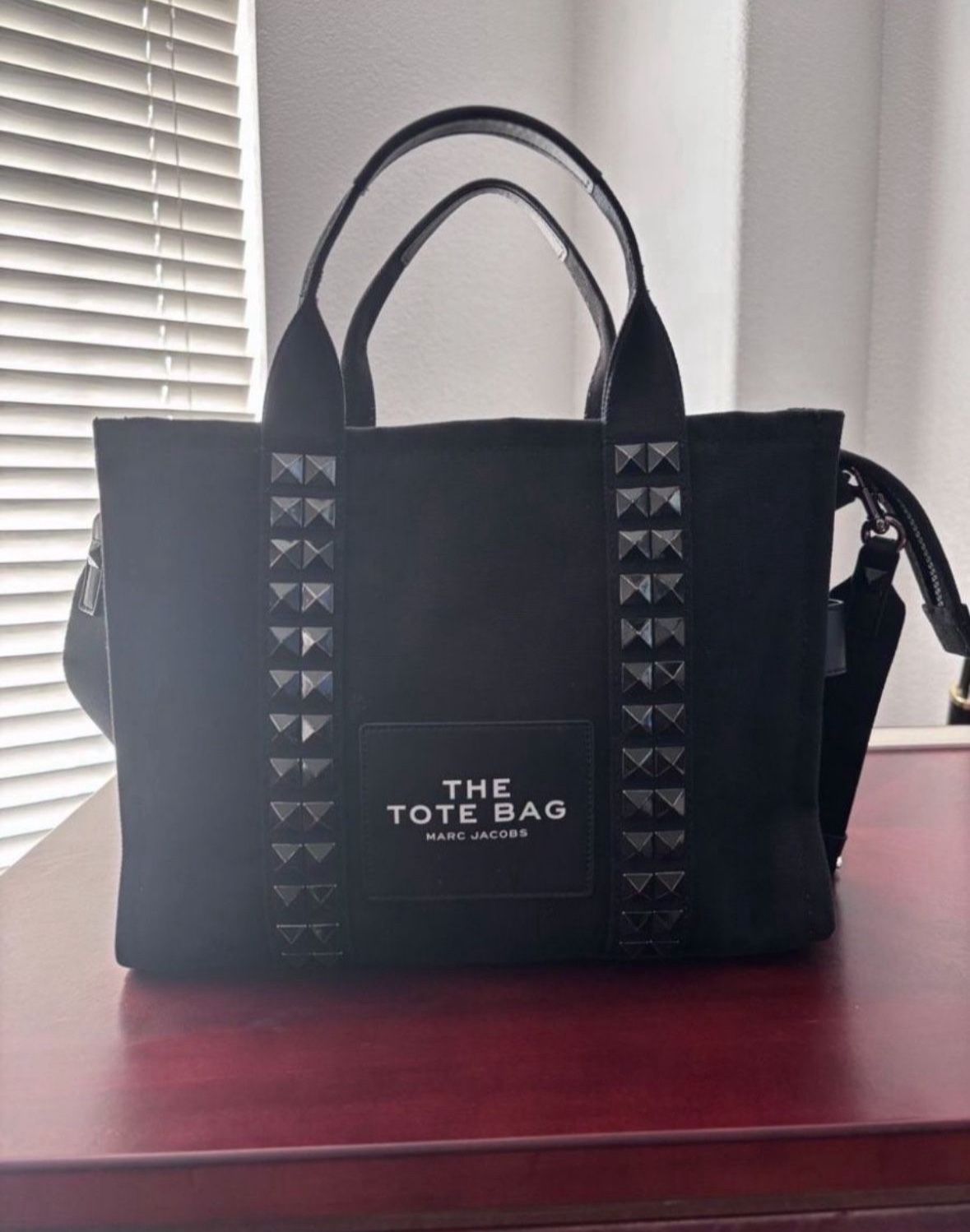Marc Jacobs Medium Tote