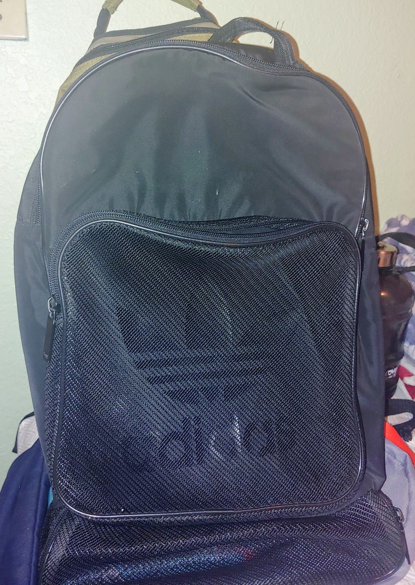 ADIDAS Black/red 3-pocket Backpack