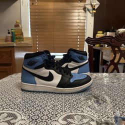 Jordan 1 UNC Toe Size 9.5