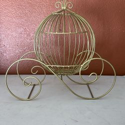 Cinderella Carriage, Gold