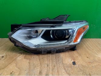 Traverse 2018 2019 2020 2021 headlight Oem