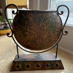 Rustic Brown Metal Tabletop Decor Gong Style Metal Art