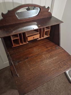 Antique Vintage Furniture