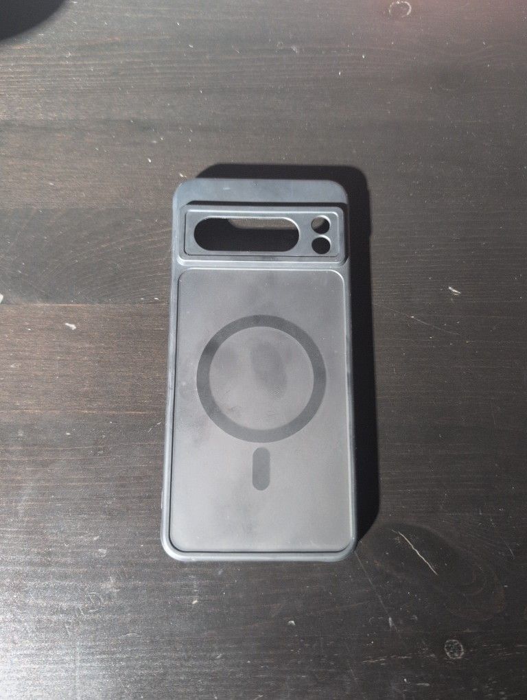 Black and clear case with magsafe ring for Google Pixel 8 Pro