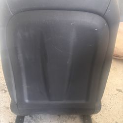 Hyundai ELANTRA driver seat