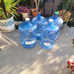 5 Gallon Water Dispenser Bottles 