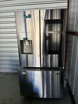Samsung Smart Hub refrigerator
