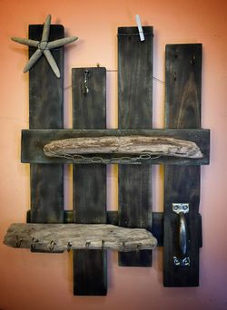 Pallet Wood Jewelry Display