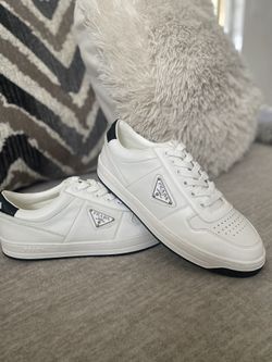 Only Sizes   8 And 8-1/2 