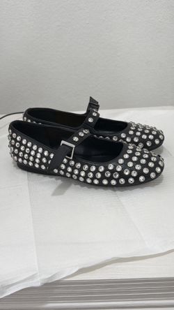Zapatos Guess talla 5