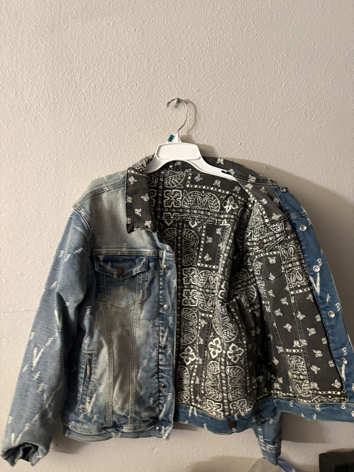 Valabasas ‘VLove’ Denim Jacket Med