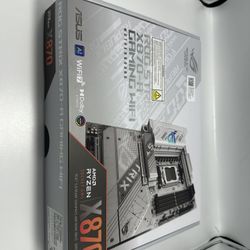 ASUS ROG STRIX X870-A GAMING WIFI AMD AM5 X870 ATX motherboard