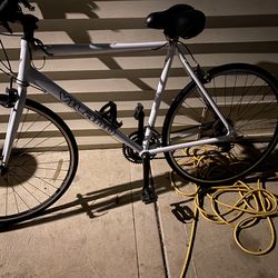 Vilano 15 Speed quick Release Everywhere On The Bicycle