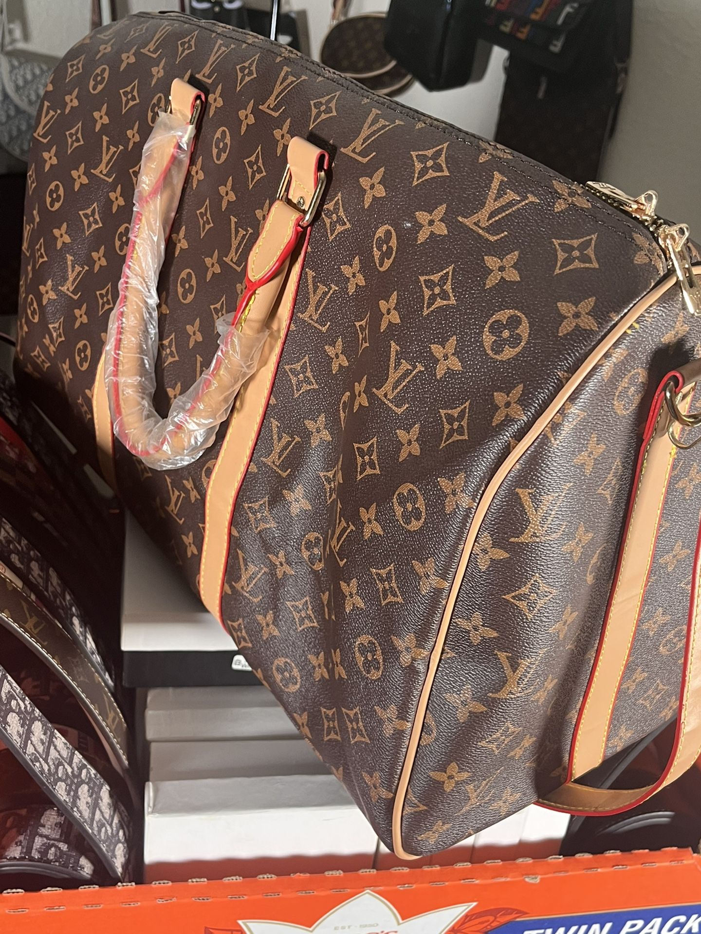 Louis Vuitton, AUTHENTIC, travel bag for Sale in Las Vegas, NV - OfferUp