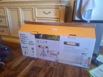 Carbon Infrared Heater With Tripod Stand