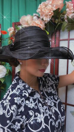 Black tulle hat