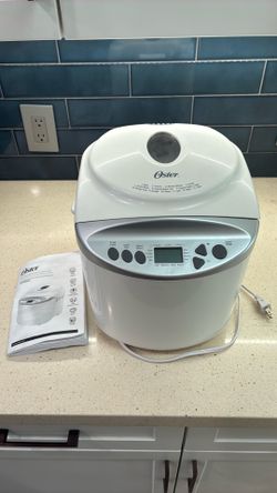 Oster Bread Maker Machine – Works Great – Multiple Settings