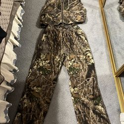 Vintage Mossy  Oak Camouflage Hunting vest Lg Nylon Hunting Pants XL 