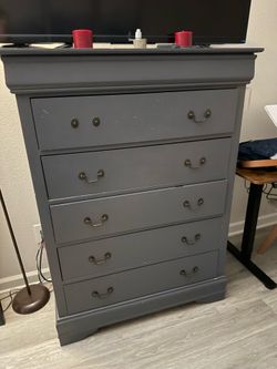 Bedroom set