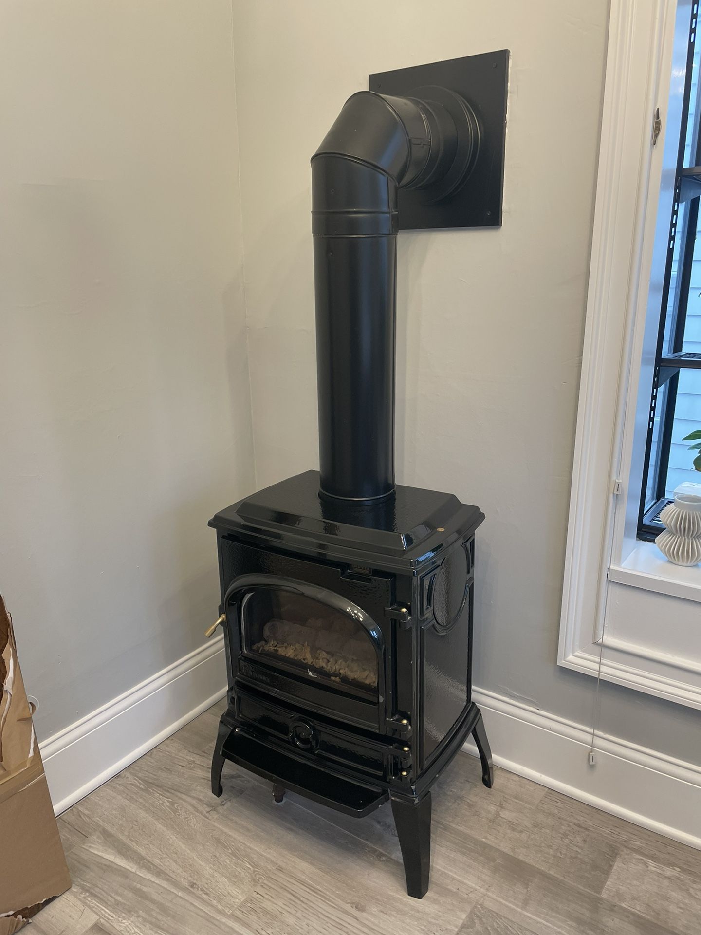 Dovre (Belgium) Cast Iron, Gas Stove/heater for Sale in Hinsdale, IL -  OfferUp