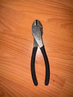 Craftsman’s Plier