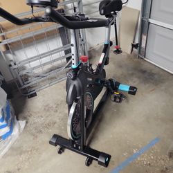 Exercise Bike, Adjustable Magnetic/Belt Drive 