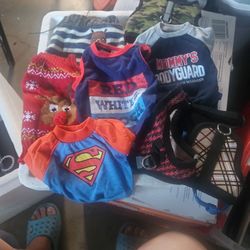 Pets Clothes , Leashes and Vests
