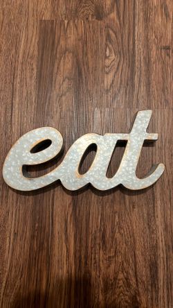 Rustic “Eat” Metal Wall Decor Sign