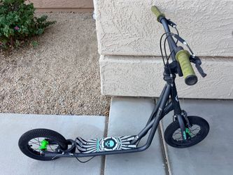 Mongoose Expo Air Tire Scooter, 12" Wheels, Dual Hand Brakes, Kids Ages 6+ Matte Grey