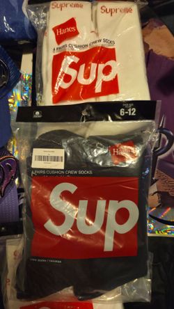 Supreme socks authentic size 6 to 12 brand new four pack sealed white or black color $45 each four pack pick up in Northridge area
