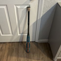 Demarini Omega