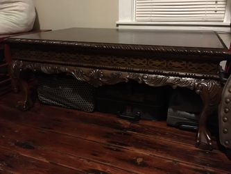 SOLID WOOD COFFEE TABLE