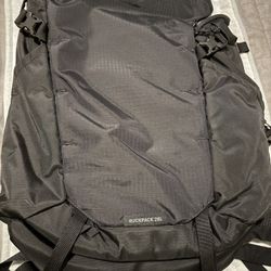 REI Ruck Pack 28L