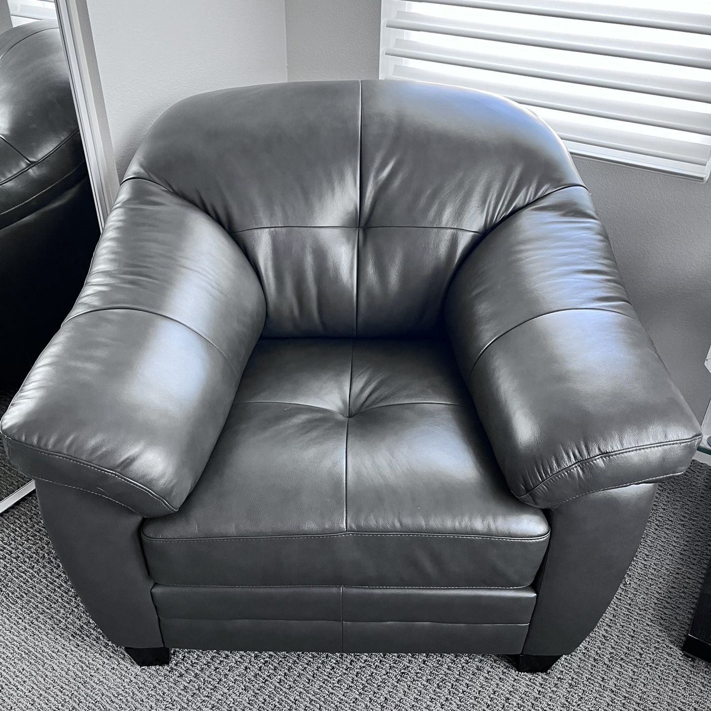 Leather Oversized Chairs