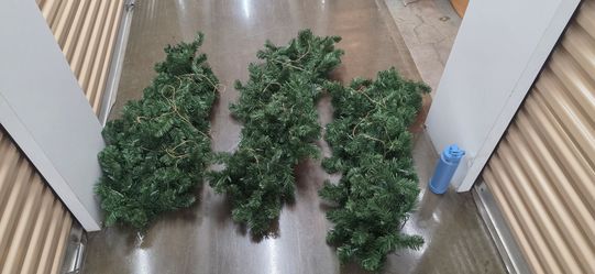 Complete 3-Piece Christmas Garland Kit – Thick Faux Pine with Decor & Hooks