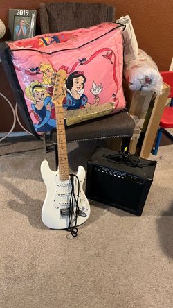 Mini Stratocaster Guitar