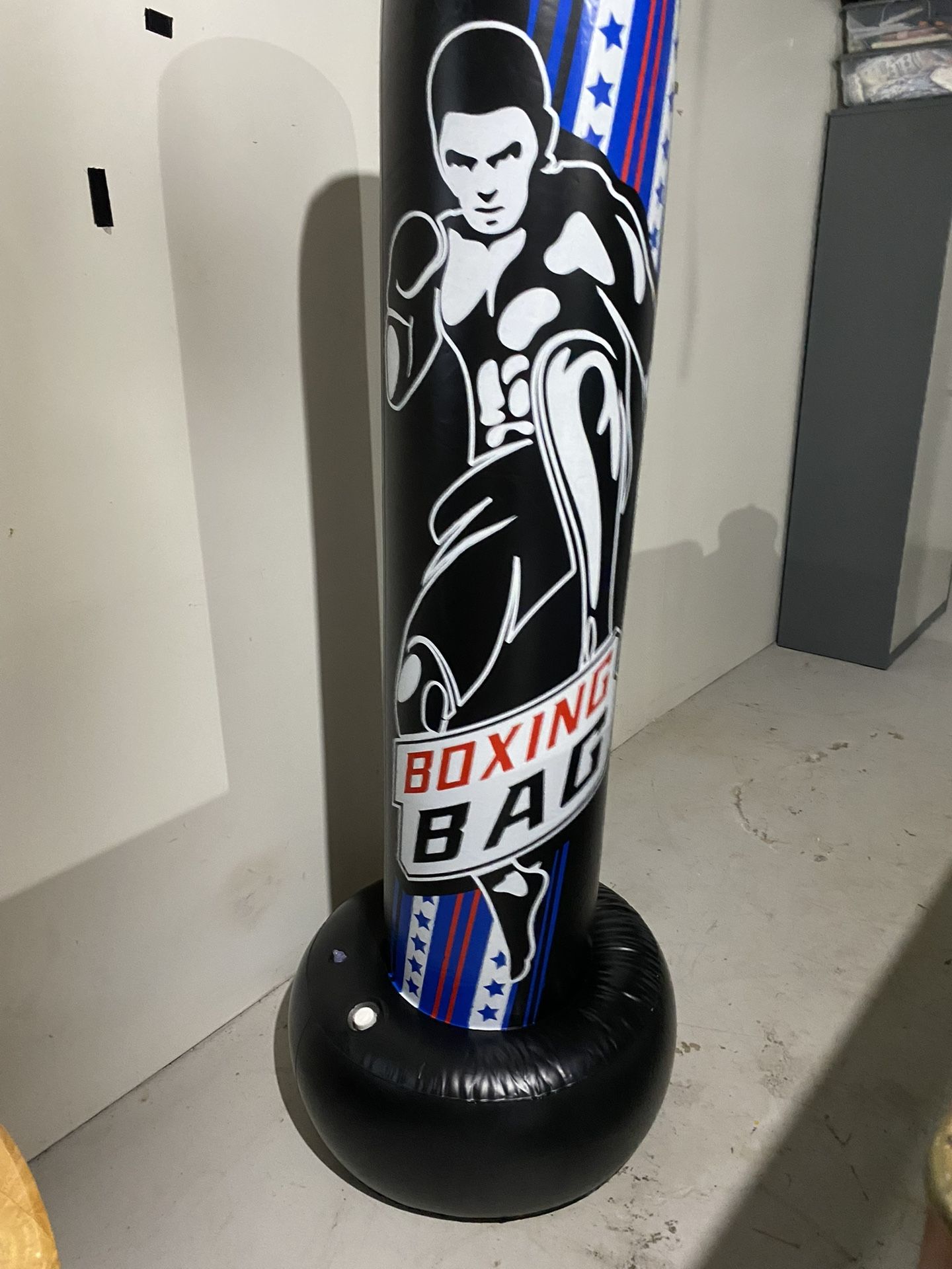 🥊 Inflatable Boxing Bag