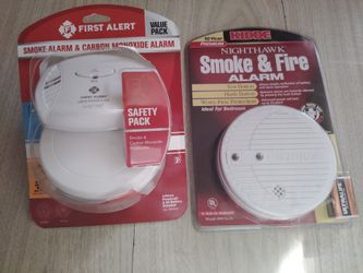 Carbon Monoxide And Smoke Detector Both For $20